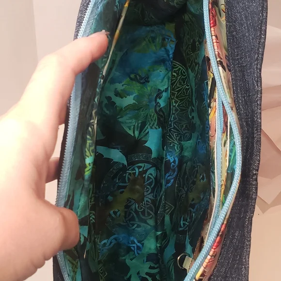 Handmade Shoulder Bag - Picture 5 of 10